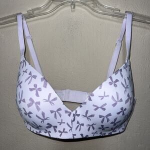 Victoria’s Secret PINK Wear Everywhere Wireless Push-up Bra 34D Purple Ribbon VS